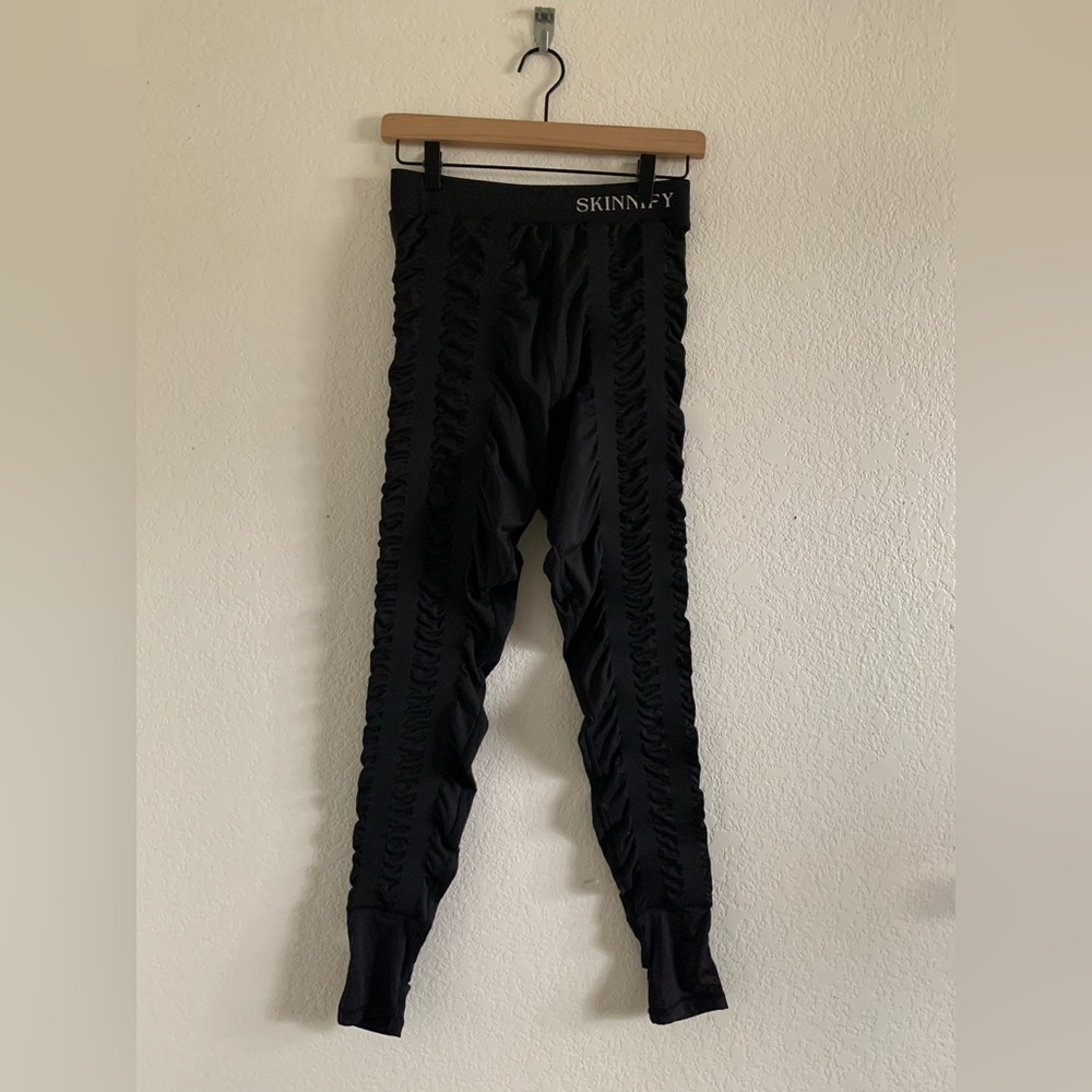 SKINNFY Black Ruched Leggings for Women